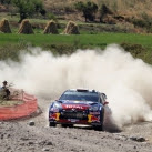 thumbs_lr_Loeb02MX11c079