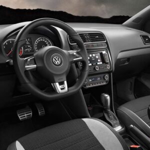 Volkswagen-Polo-30412121019125191600×1060