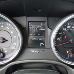 2012-jeep-grand-cherokee-srt8-33