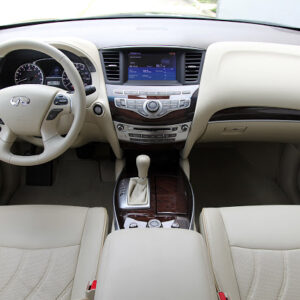 24-2013-infiniti-jx35-review