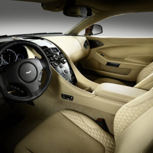 aston-martin-vanquish-7