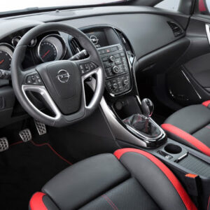 Global-images-2012-8-1-Opel-Astra-BiTurbo-05