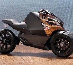 001-peugeot-onyx-scooter-concept-1348822017
