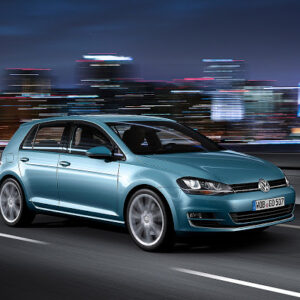 2013-volkswagen-golf-mk7-1