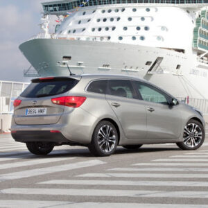Global-images-2012-10-8-Kia-Ceed-SW-032