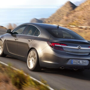 Global-images-2013-6-12-Opel-Insignia-facelift-2014-04