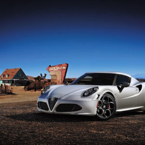ALFAROMEO4C-4765_7