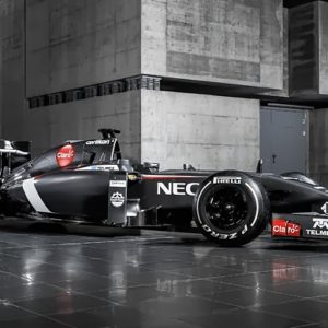 sm_c33_press_front_side_2014