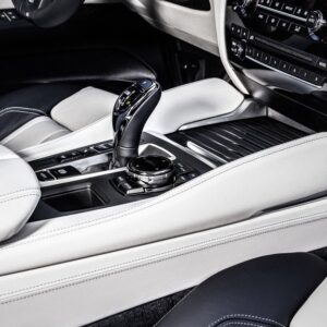 BMW-X6-gir