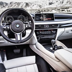 BMW-X6-int