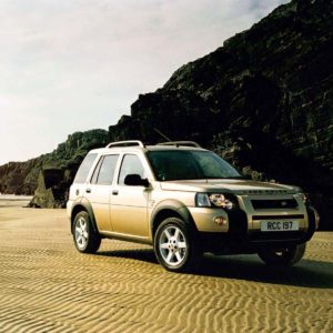 Land_Rover-Freelander_Td4_5door_2004_1600x1200_wallpaper_01