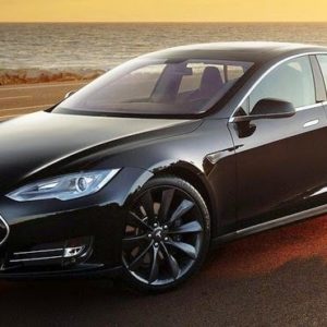 Tesla-Model-S-2013