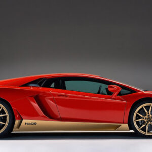 Aventador-Miura-Homage-right-side_Hi_1920x1080