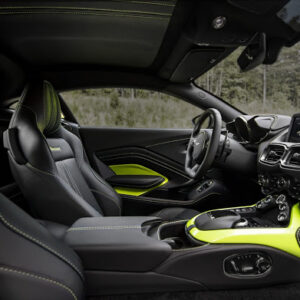 aston-martin-vantage-2018-19