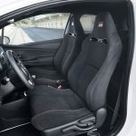311-yaris-grmn-detail-int