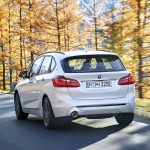P90288856_highRes_the-new-bmw-225xe-ip