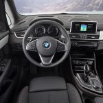 P90288901_highRes_the-new-bmw-2-series