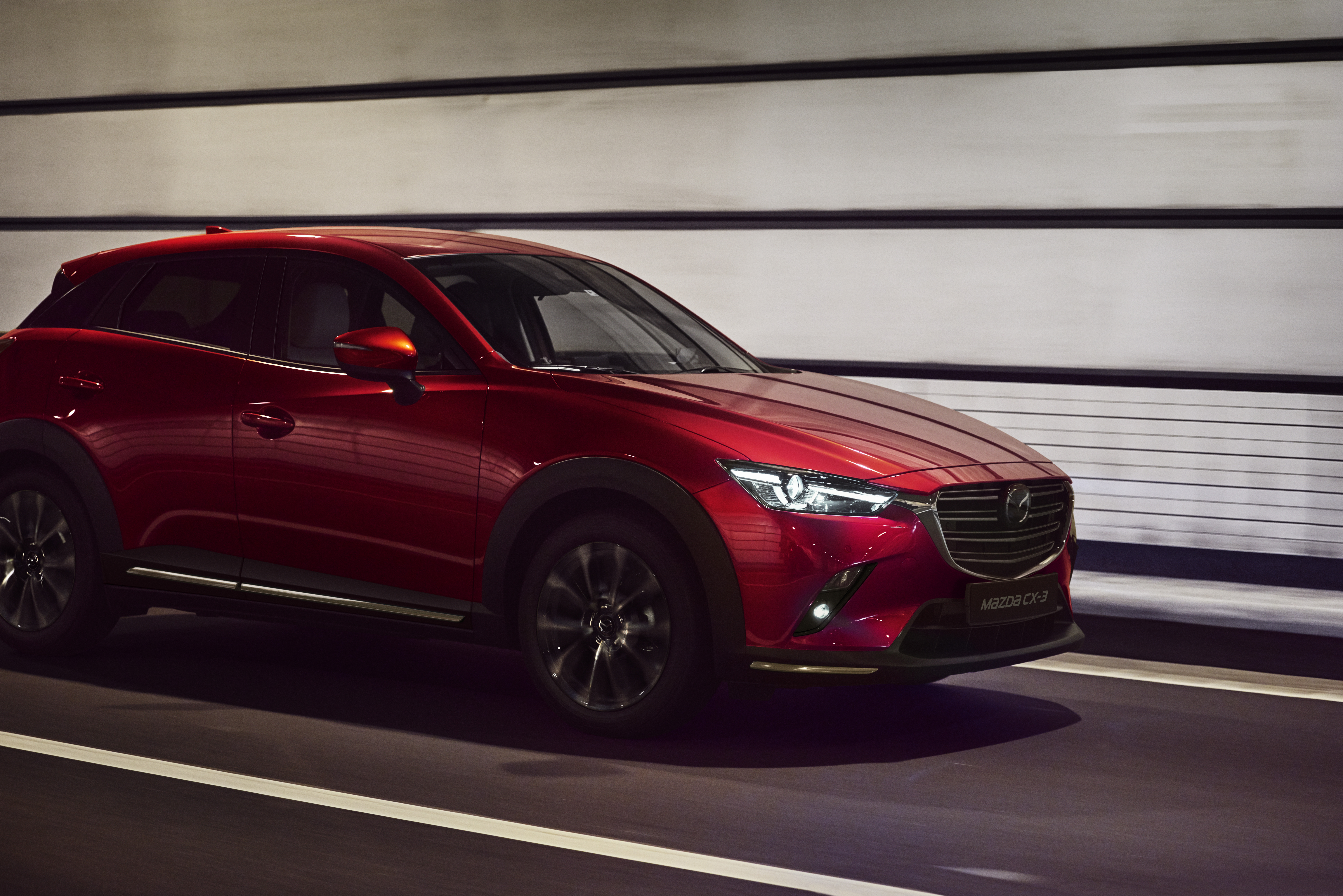 2018-Mazda_CX-3_New-York-Auto-Show-2018_Action_2