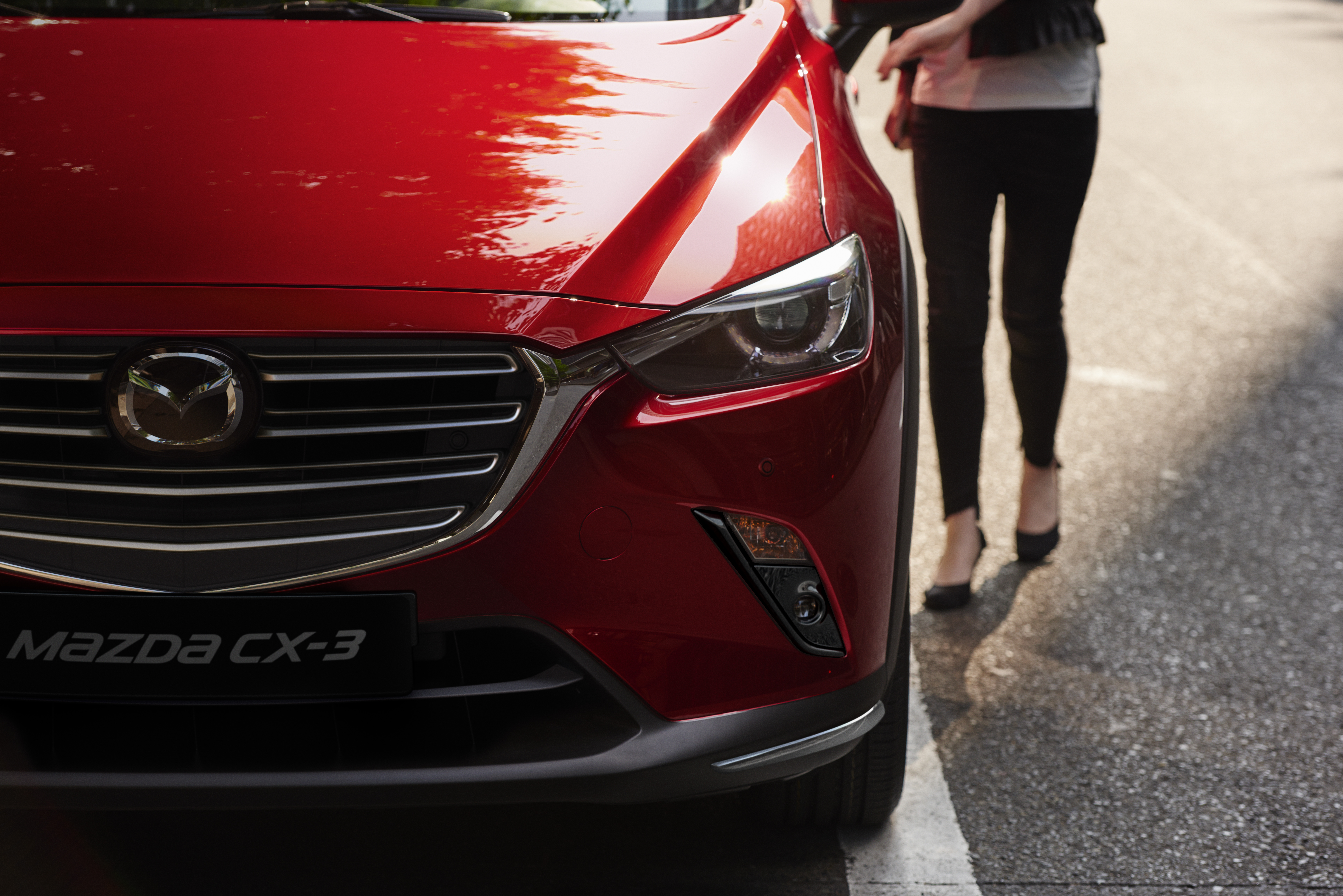 2018-Mazda_CX-3_New-York-Auto-Show-2018_Exterior_1