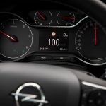 Opel Grandland X with 8-speed Automatic