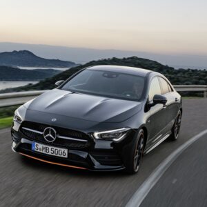 Das neue Mercedes-Benz CLA Coupé: So schön kann automobile Intelligenz seinThe new Mercedes-Benz CLA Coupé: Automotive intelligence can be this beautiful