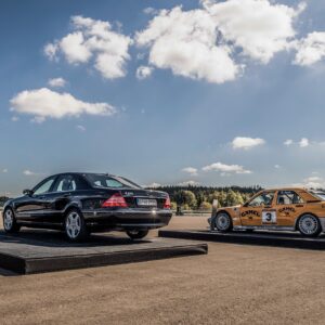 40 Jahre Assistenzsysteme: Vom Anti-Blockier-System zu Mercedes-Benz Intelligent Drive

40 Years of Assistance Systems: From anti-lock braking system to Mercedes-Benz Intelligent Drive