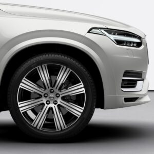The New Volvo XC90 Inscription T8 Twin Engine in Birch Light Metallic