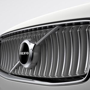 The New Volvo XC90 Inscription T8 Twin Engine in Birch Light Metallic