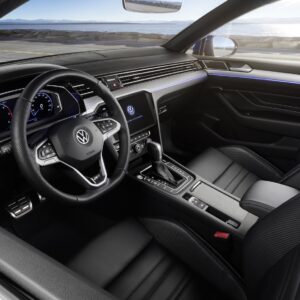 The new Volkswagen Passat R-Line