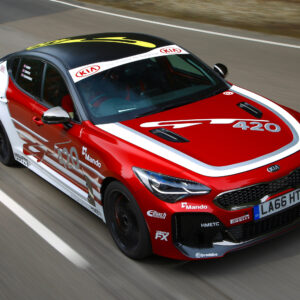 kia-stinger-gt-420-track-car-03