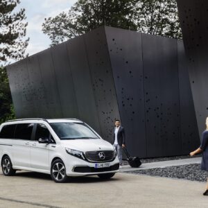 Mercedes-Benz EQV: Weltpremiere für die erste Premium-Großraumlimousine mit elektrischem AntriebMercedes-Benz EQV: World Premiere for the first fully-electric premium MPV