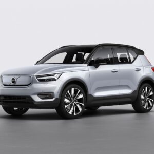Volvo XC40 Recharge P8 AWD in Glacier Silver