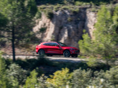 Aston Martin går i høyden