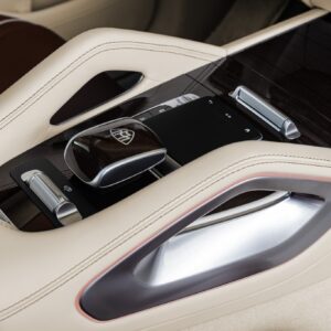 Mercedes-Maybach GLS 600 4MATICMercedes-Maybach GLS 600 4MATIC