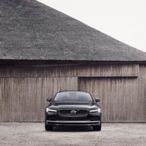 The refreshed Volvo S90 Recharge T8 plug-in hybrid in Platinum Grey