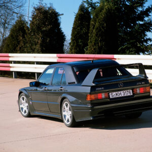Evolutions-Lehre: Vor 30 Jahren hat der Mercedes-Benz 190 E 2.5-16 Evolution II PremiereEvolution – in theory and in practice: Thirty years ago, the Mercedes-Benz 190 E 2.5-16 Evolution II débuted
