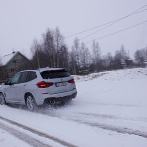 BMW_X3_013