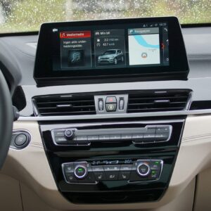 BMW_X1_25e_011
