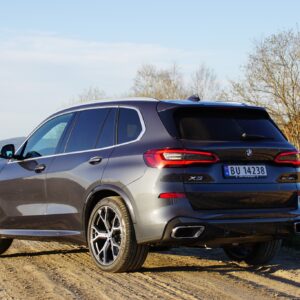 BMW_X5_45e_001