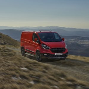 Ford_Transit_Trail_002