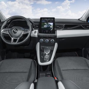 Renault_captur_hybrid_003