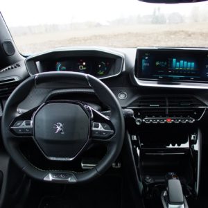 Peugeot_2008_011