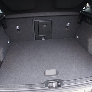 Volvo_XC40_P8_005
