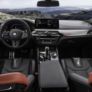 BMW_M5_CS_016