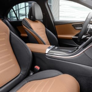 Mercedes-Benz C-Klasse, 2021

Mercedes-Benz C-Class, 2021