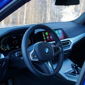 BMW_330e_touring_002