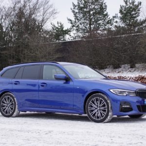 BMW_330e_touring_006