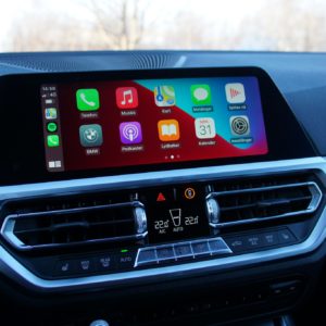 BMW_330e_touring_045