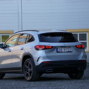 Mercedes_GLA_032