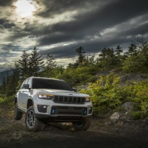 All-new 2022 Jeep® Grand Cherokee Trailhawk 4xe